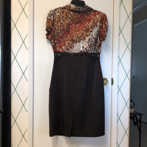 Voir Voir Womens belted, short sleeve dress. - Picture 2 of 12